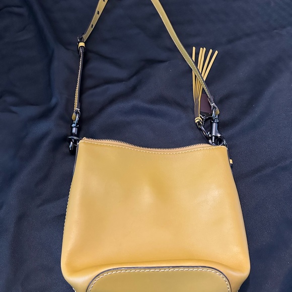 SUNSHINE Yellow COACH HOBO STYLE BAG - Picture 2 of 4